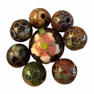 Vtg. Floral Cloisonné Beads Set /1 lg. bead & 7 med. beads /add a bead style EUC
